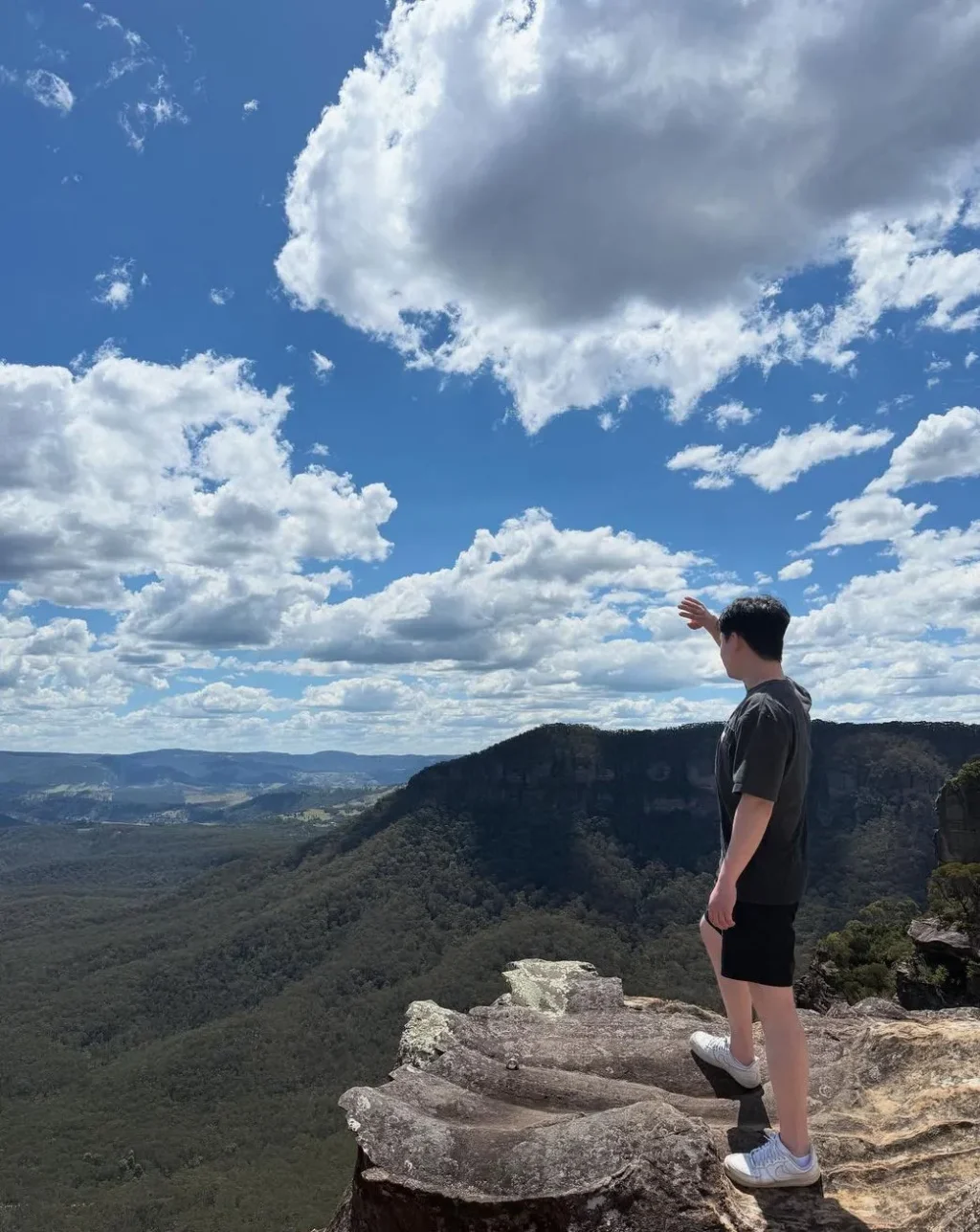 Explore the Blue Mountains