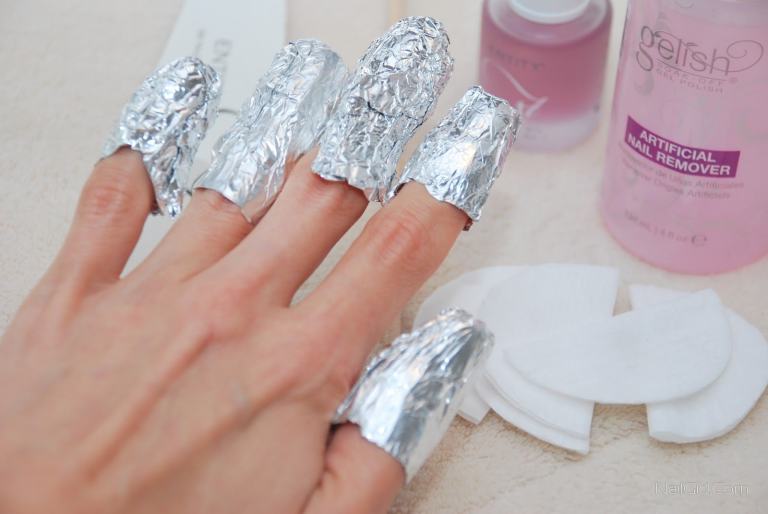 IS2 Medical | Step-by-Step Guide to Removing Acrylic Nails with Rubbing Alcohol